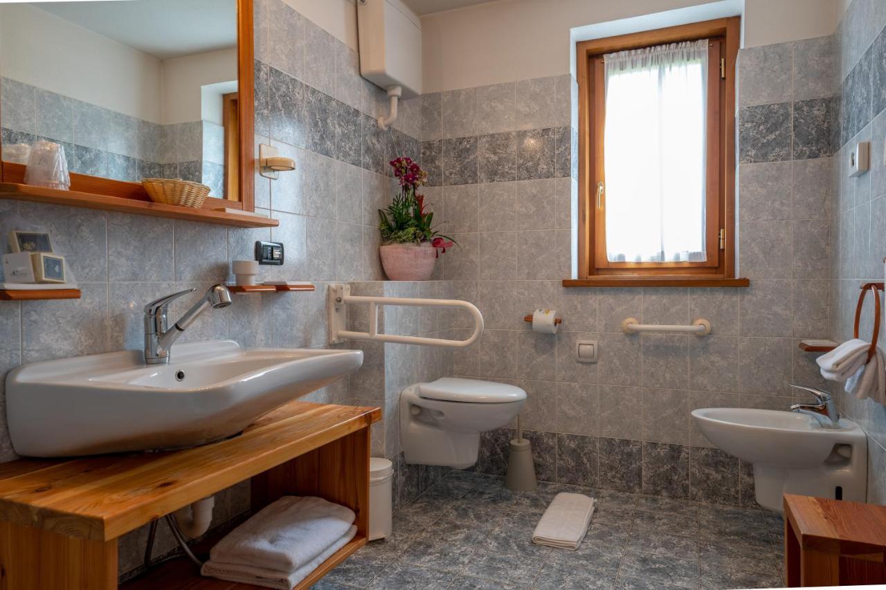 Lo Scoiattolo Hotel Gressoney-La-Trinite